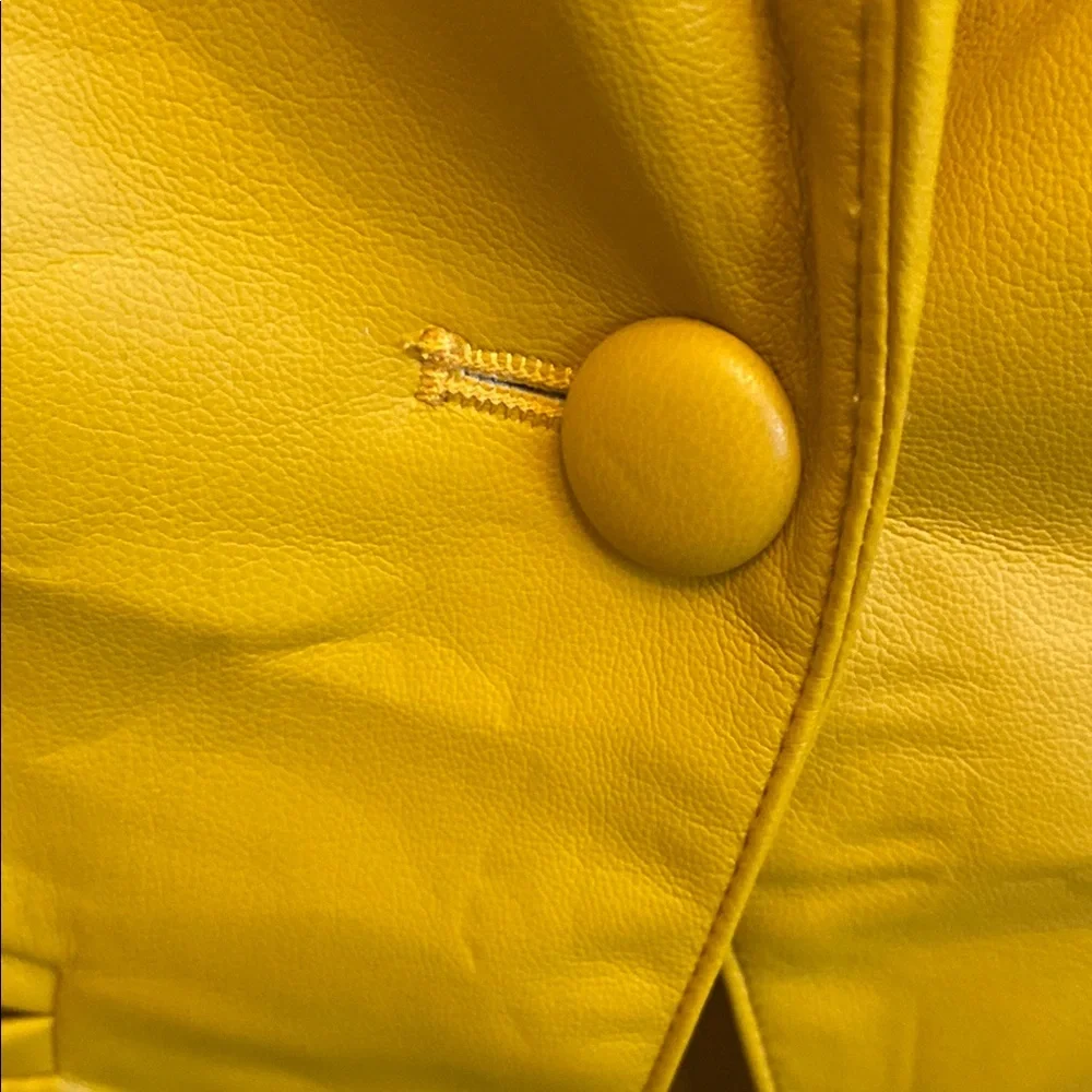 NWT Yellow Structured Blazer with Tailored Fit - Picture 5 of 10